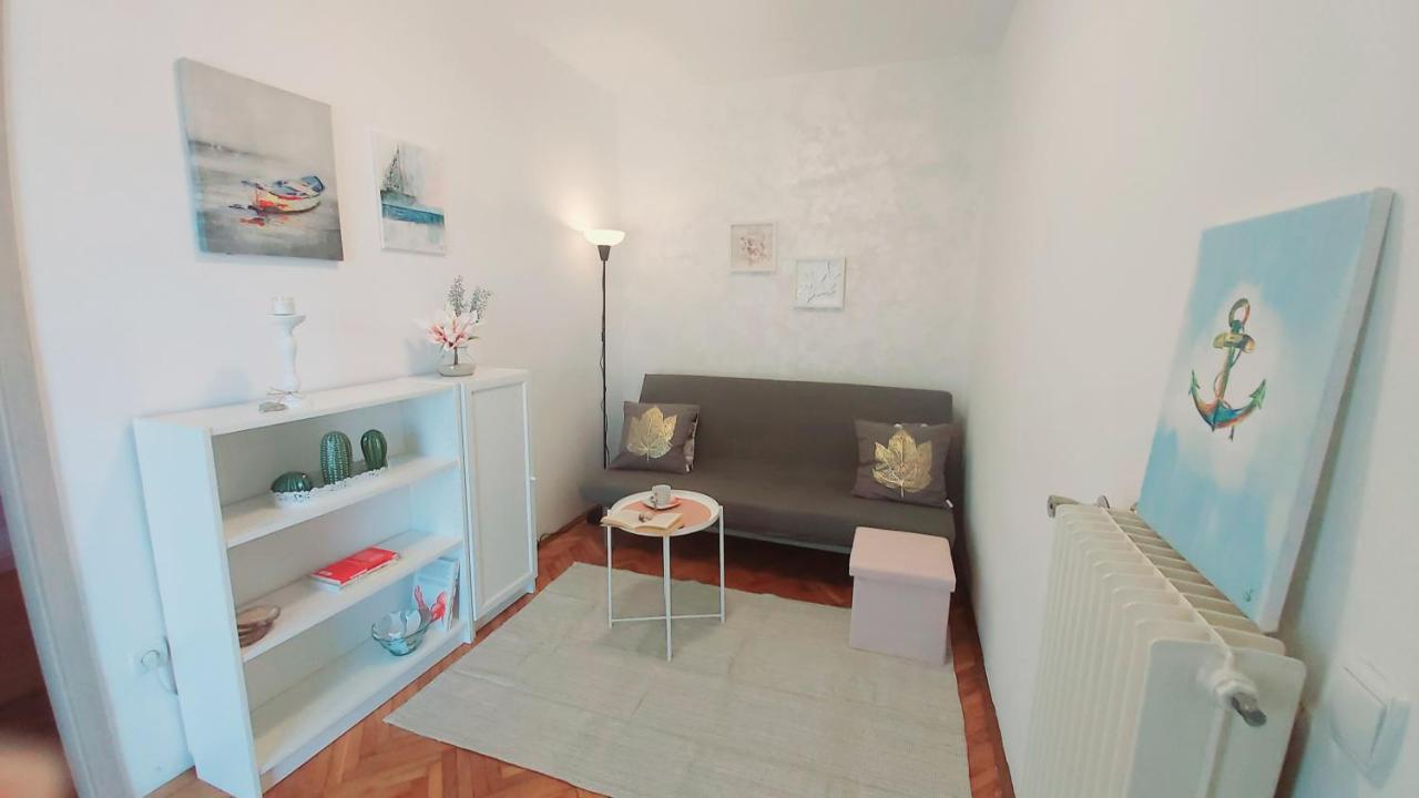 Apartments Lidija Umag Bagian luar foto